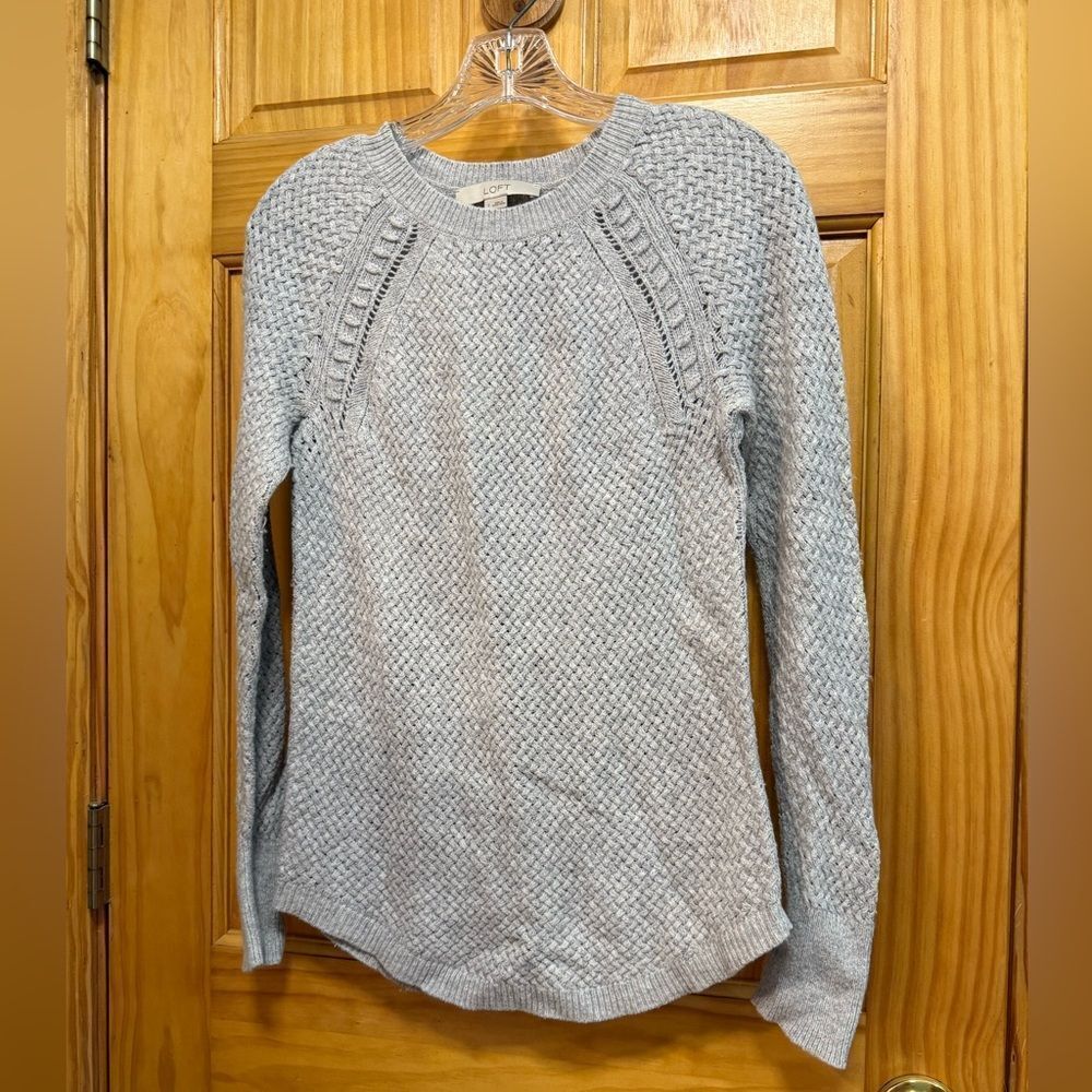 Women's Loft size S Light Gray Sweater